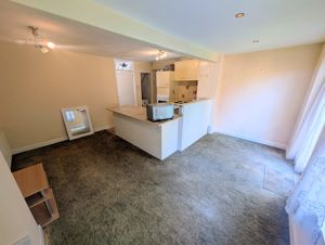 Photo 16- click for photo gallery